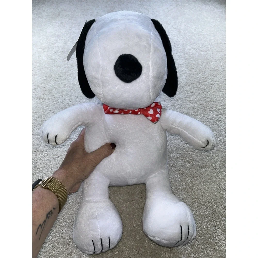 Peanuts Snoopy Valentine's Day Plush. Red Bow Tie wings Rutz 14